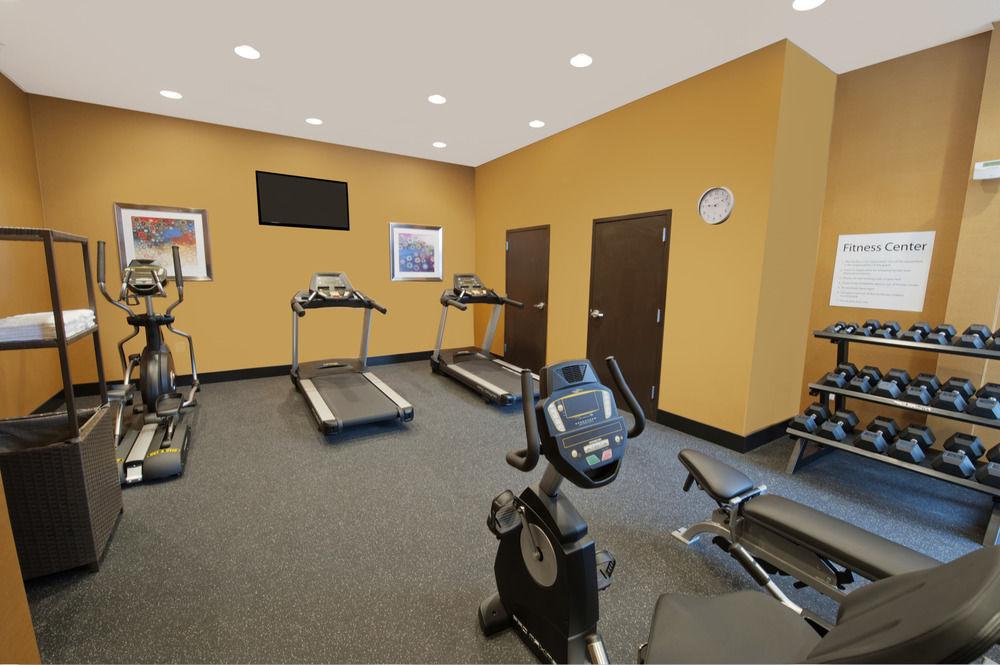 Holiday Inn Express Fredericksburg - Southpoint By Ihg Екстер'єр фото