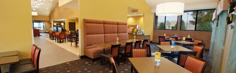 Holiday Inn Express Fredericksburg - Southpoint By Ihg Екстер'єр фото
